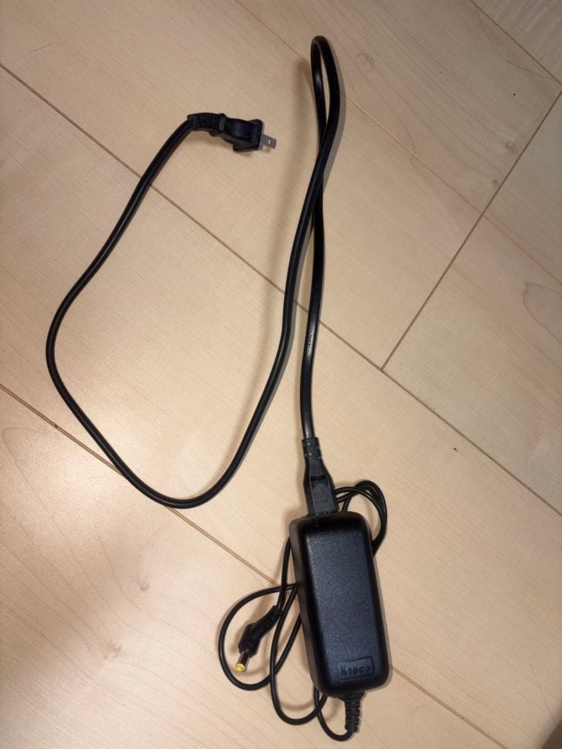 popIn Aladdin プロジェクター 本体