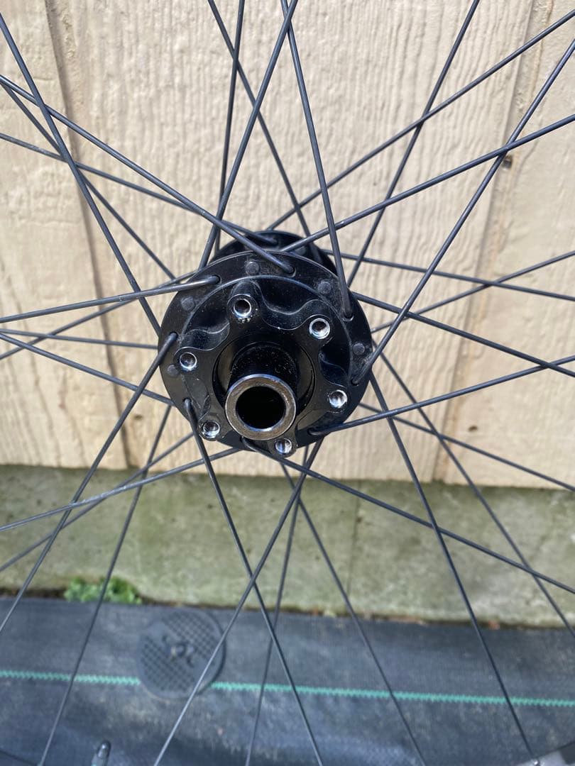 T*0様 DT SWISS 370 27.5 XDドライブ　MTBホイール bo