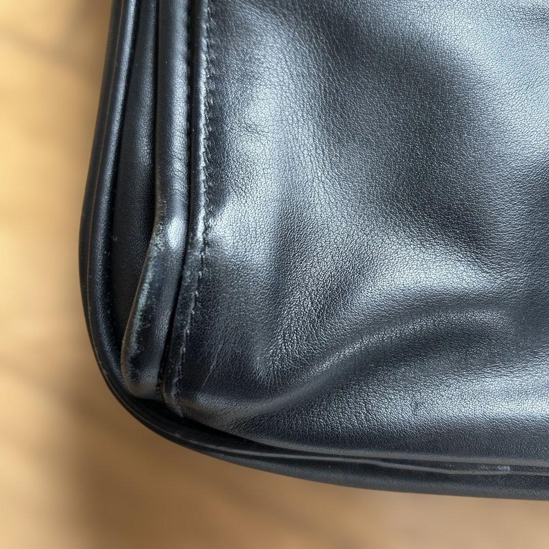 TUMI92102D4 ショルダーバッグ ブラック レザー