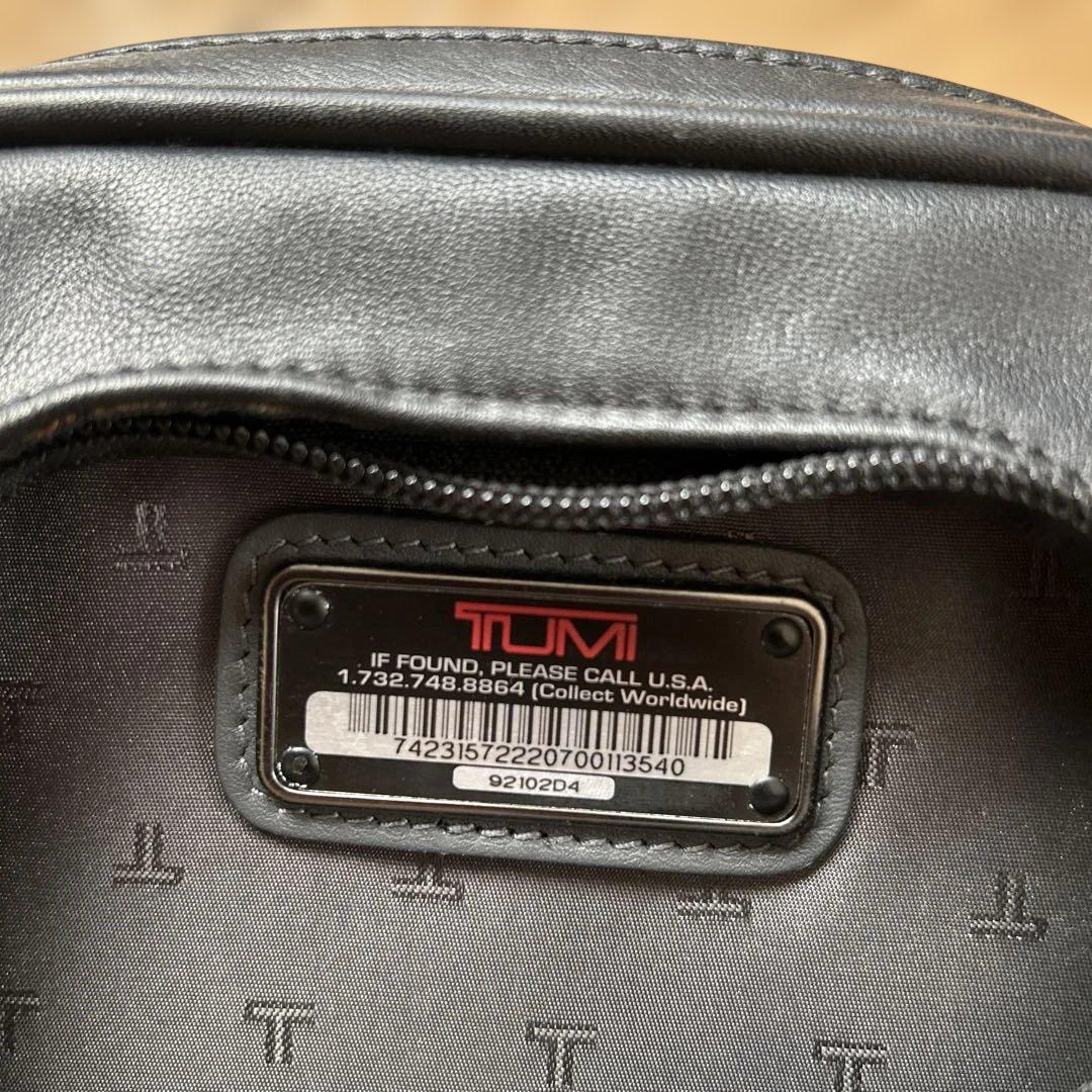TUMI92102D4 ショルダーバッグ ブラック レザー