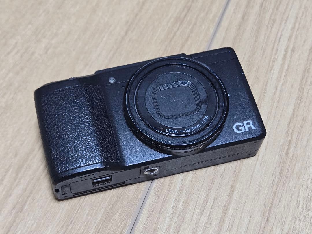 デジタルカメラ RICOH GR II