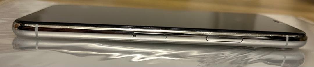 iPhone 11 Pro シルバー 64GB