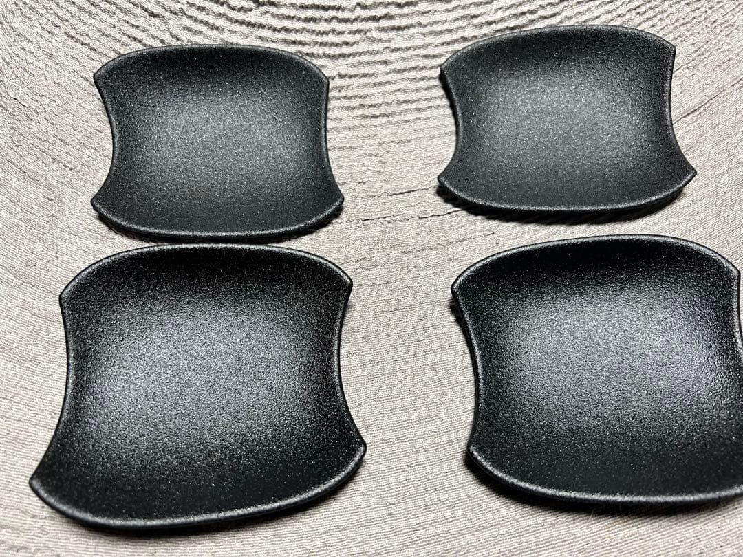 50系　rav4 ドアハンドルプロテクター　ラプターライナー塗装　細目