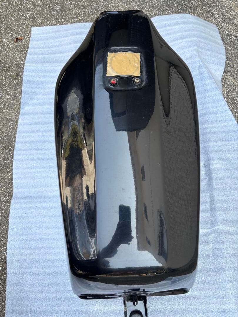 4*3様 z400fx 純正　外装一式　当時物　タンク　サイドカバー