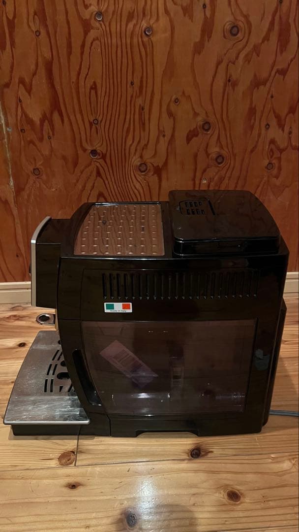 De'Longhi Magnifica S エスプレッソマシン