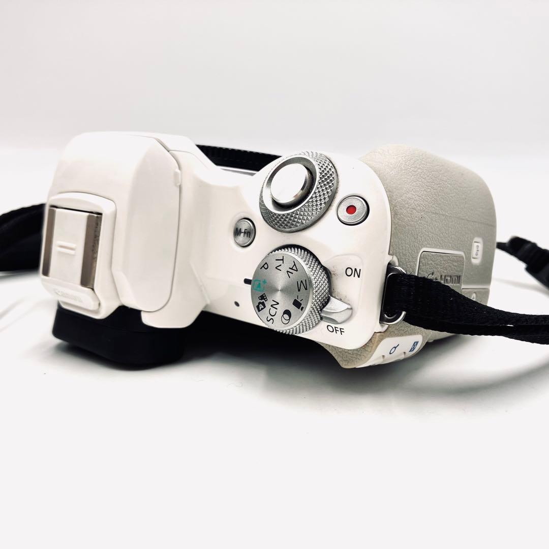 Canon kiss M ホワイト 15-45mmレンズキット