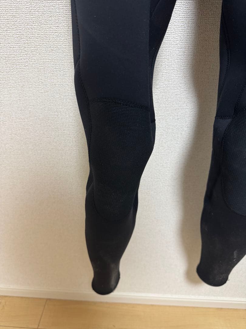 オニール　サーフィン　3mmスーツ