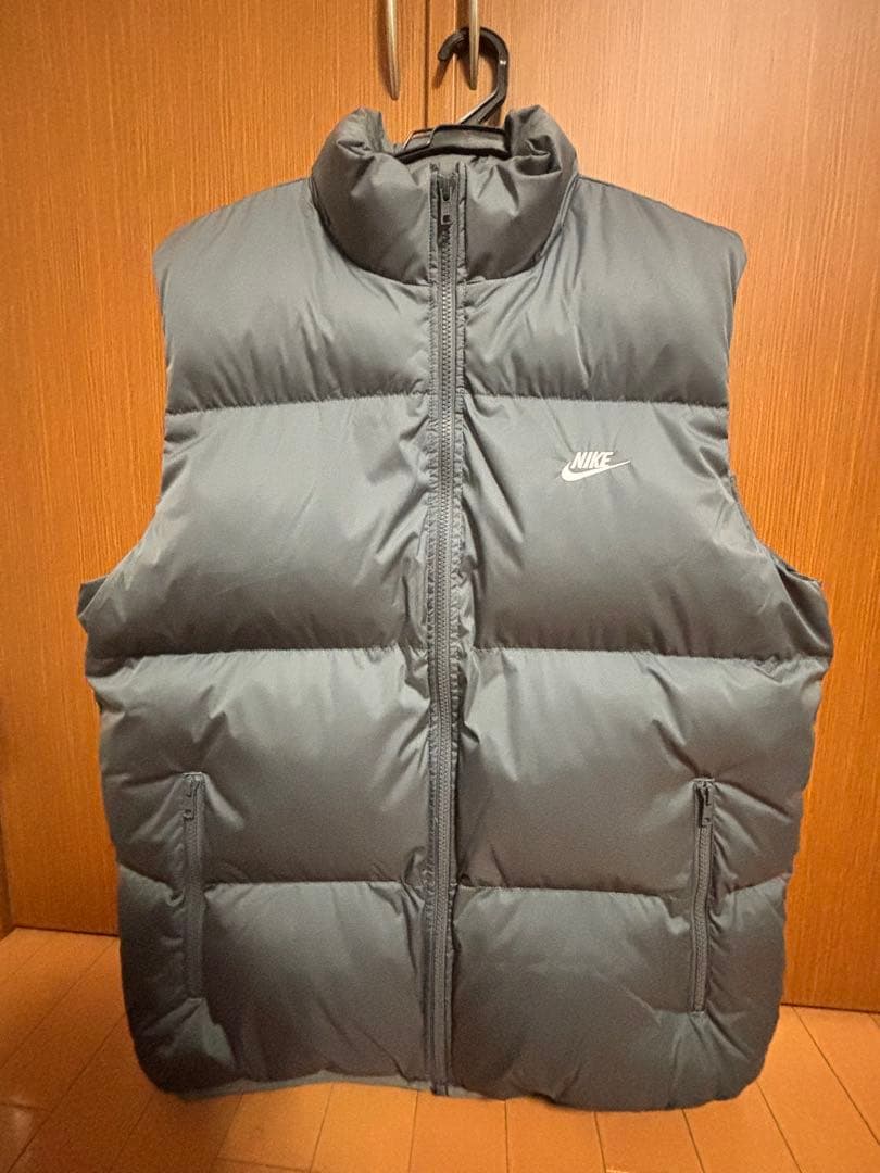 Nike グレー ダウンベスト Lサイズ