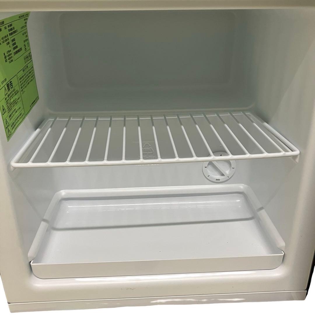 冷凍庫 Comfee'（コンフィー）冷凍庫 32L 前開き RCD40BL1JP