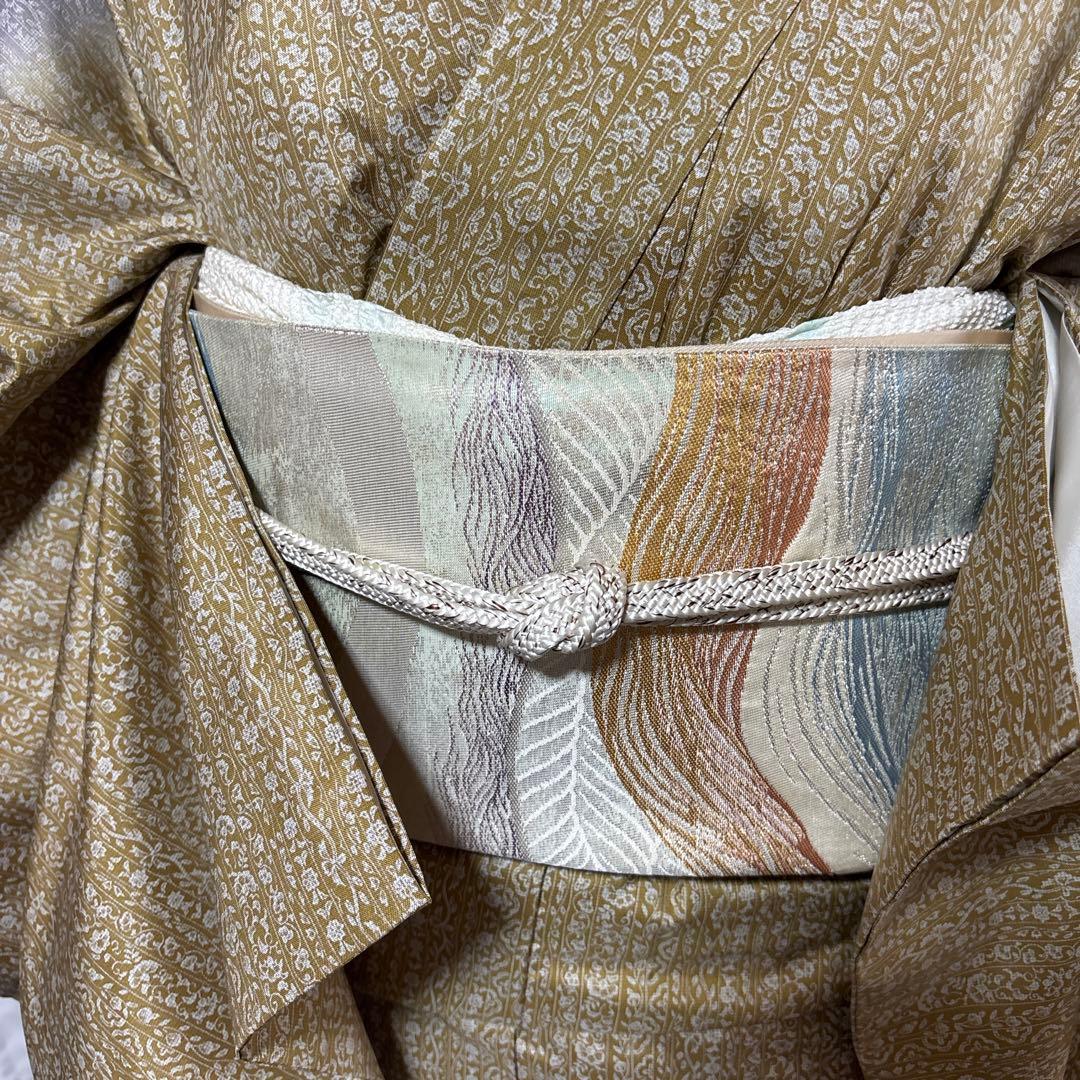 未使用近い　美品　袷　正絹　本場大島紬　フルセット　西陣綴れ織り袋帯