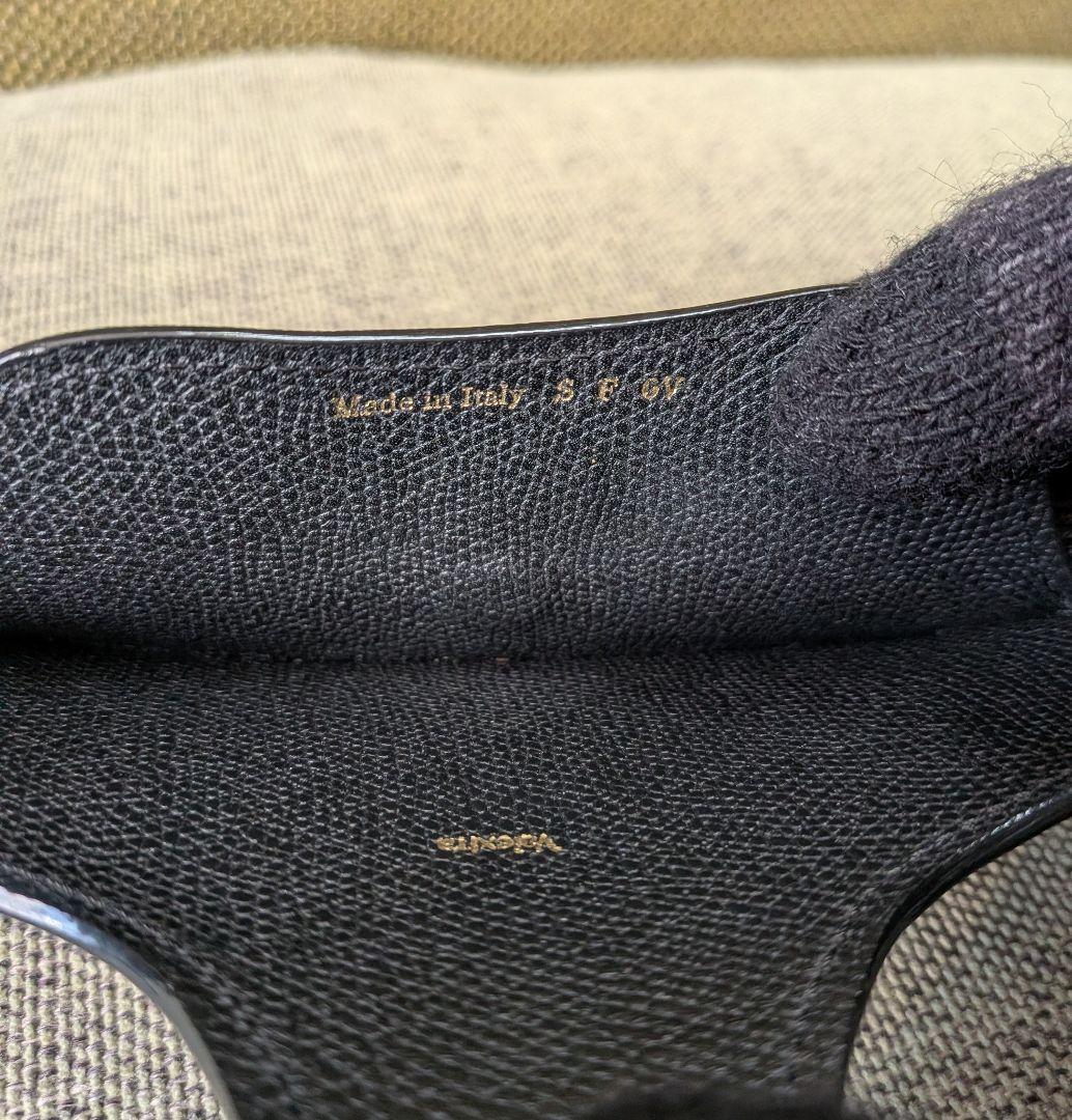 ヴァレクストラ メガネケース