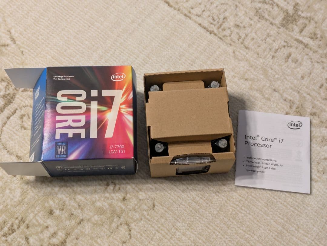 Intel Core i7-7700 CPU LGA 1151　クーラー付