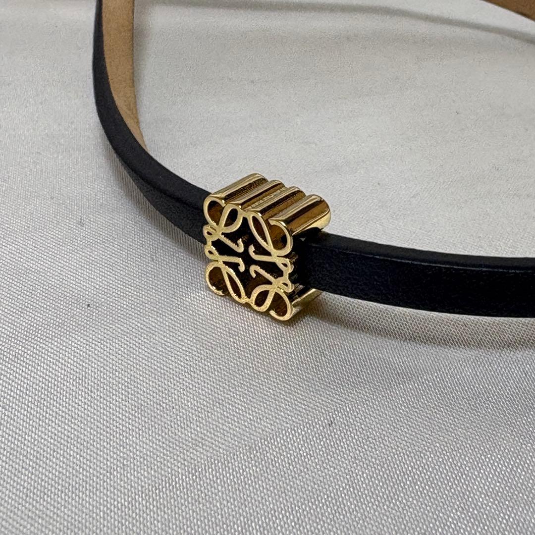 【新品未使用・43%OFF！】LOEWE ロエベ ツイストバングル☆カーフ