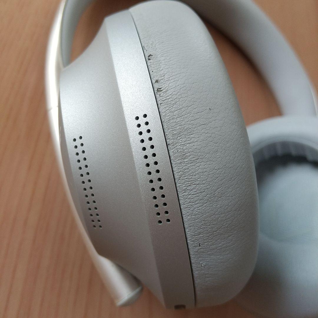 BOSE Noise Cancelling Headphones700 ケース付