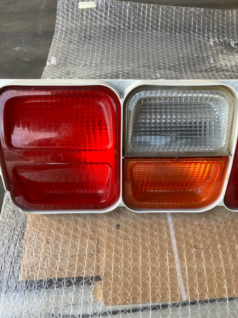 ケンメリ1800GLテールランプ、割れあり、ジャンク品