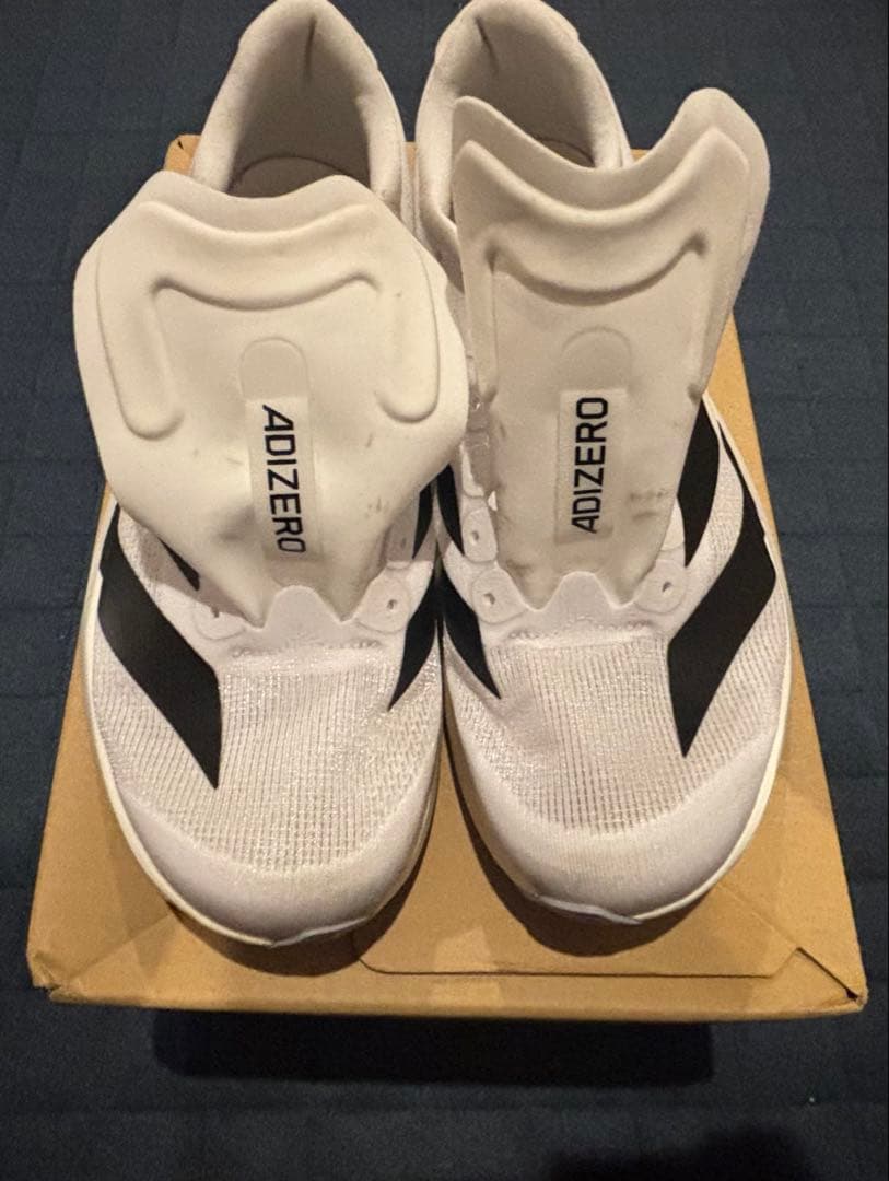 【即買いOK】アディゼロ EVO SL 27.5