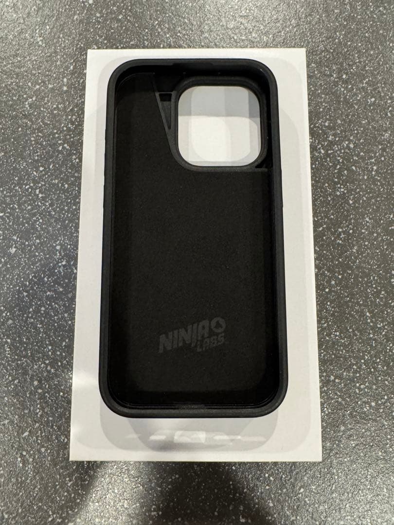 NINJA LABS ケース　ブラックiPhone15pro ninjalabs