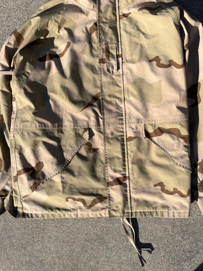 ECWCS ゴアテックスパーカー　デザートカモ
