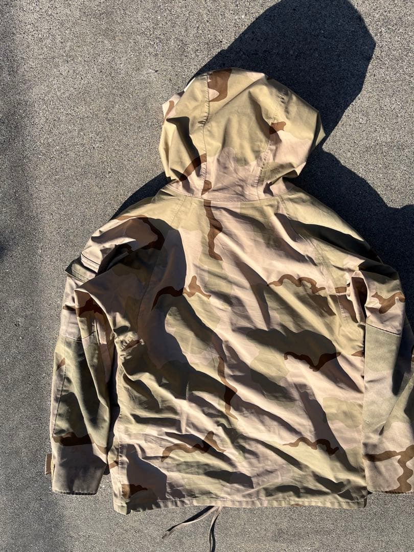 ECWCS ゴアテックスパーカー　デザートカモ