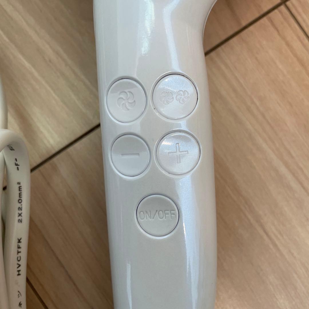 美品　クレイツ　ドライヤー　エレメア　アルチステージ　SD-G03PRO