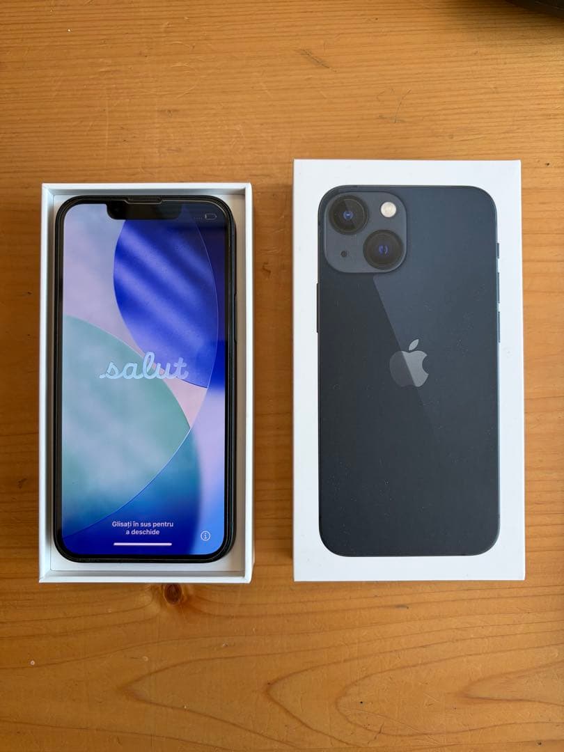 Apple iPhone 13 mini 本体 充電ケーブル付