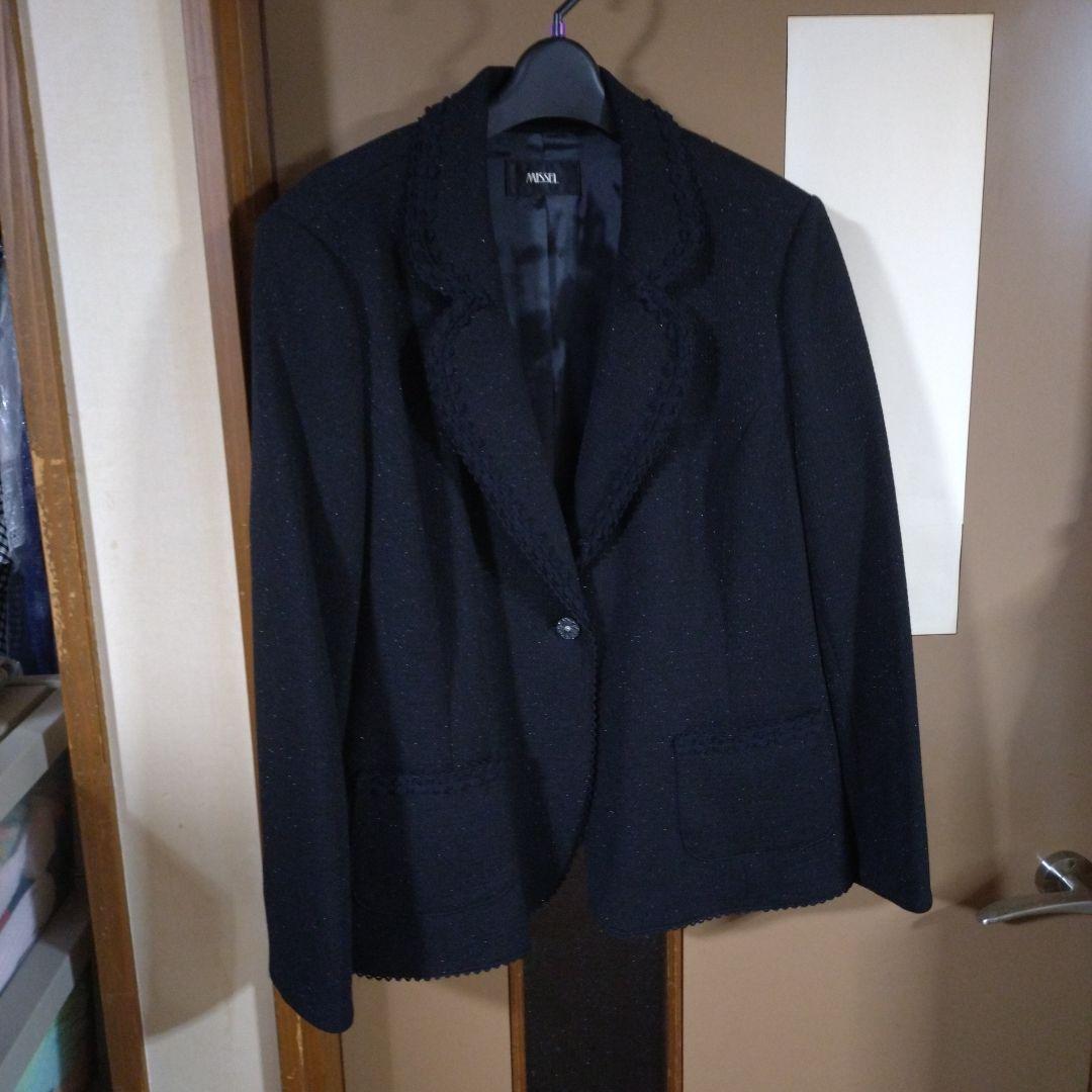 M 他の方は購入控えてください 黒ジャケット