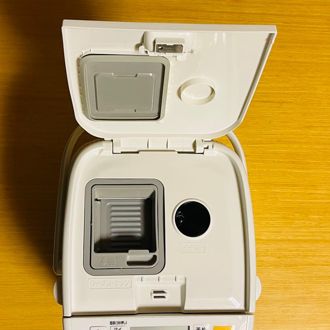 【6row】Panasonic ホームベーカリー SD-MB1-W