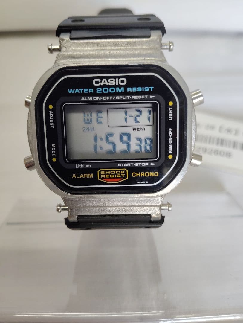 時計 CASIO DW-5600C-1V