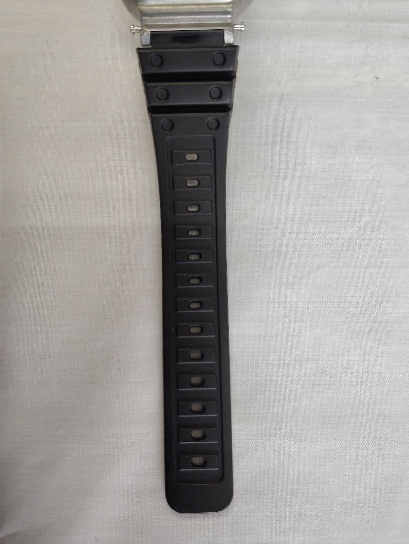 時計 CASIO DW-5600C-1V