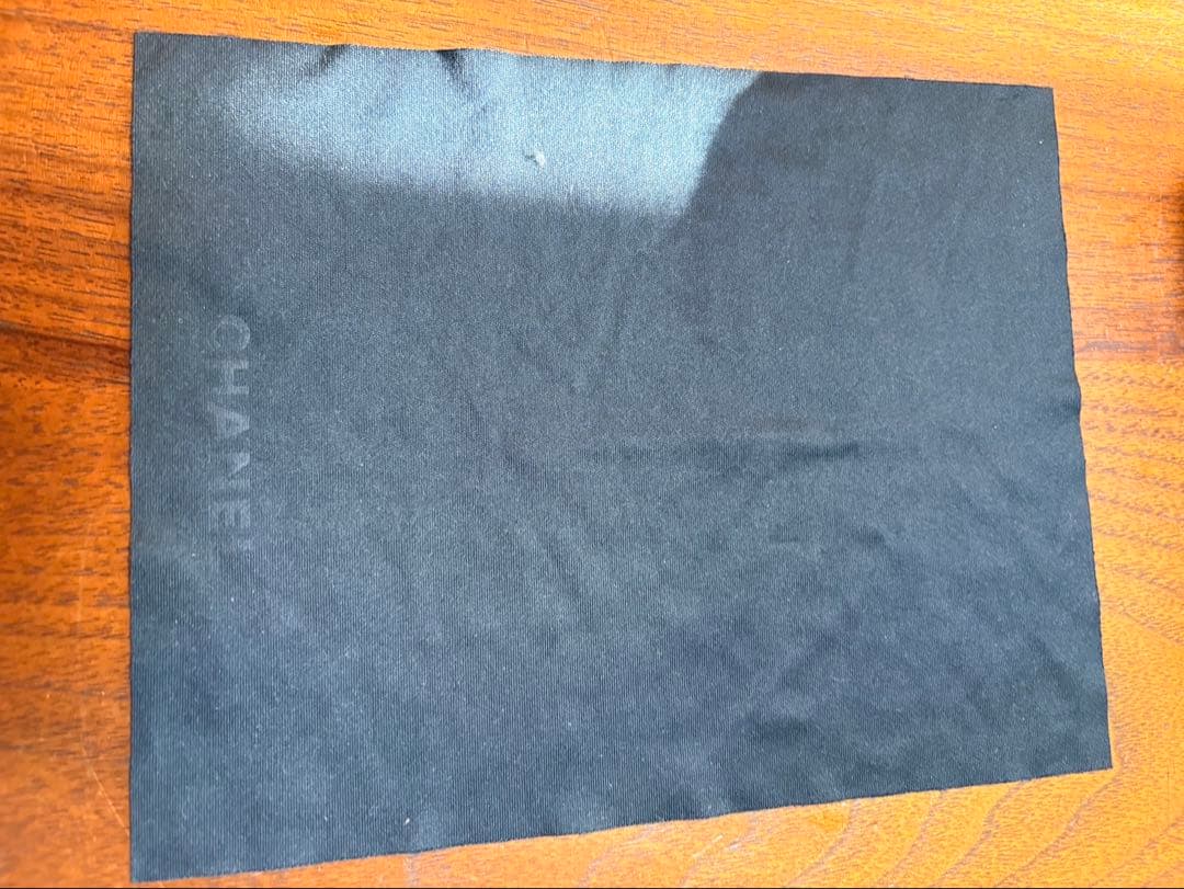 Chanel ブラック サングラス ケース付き