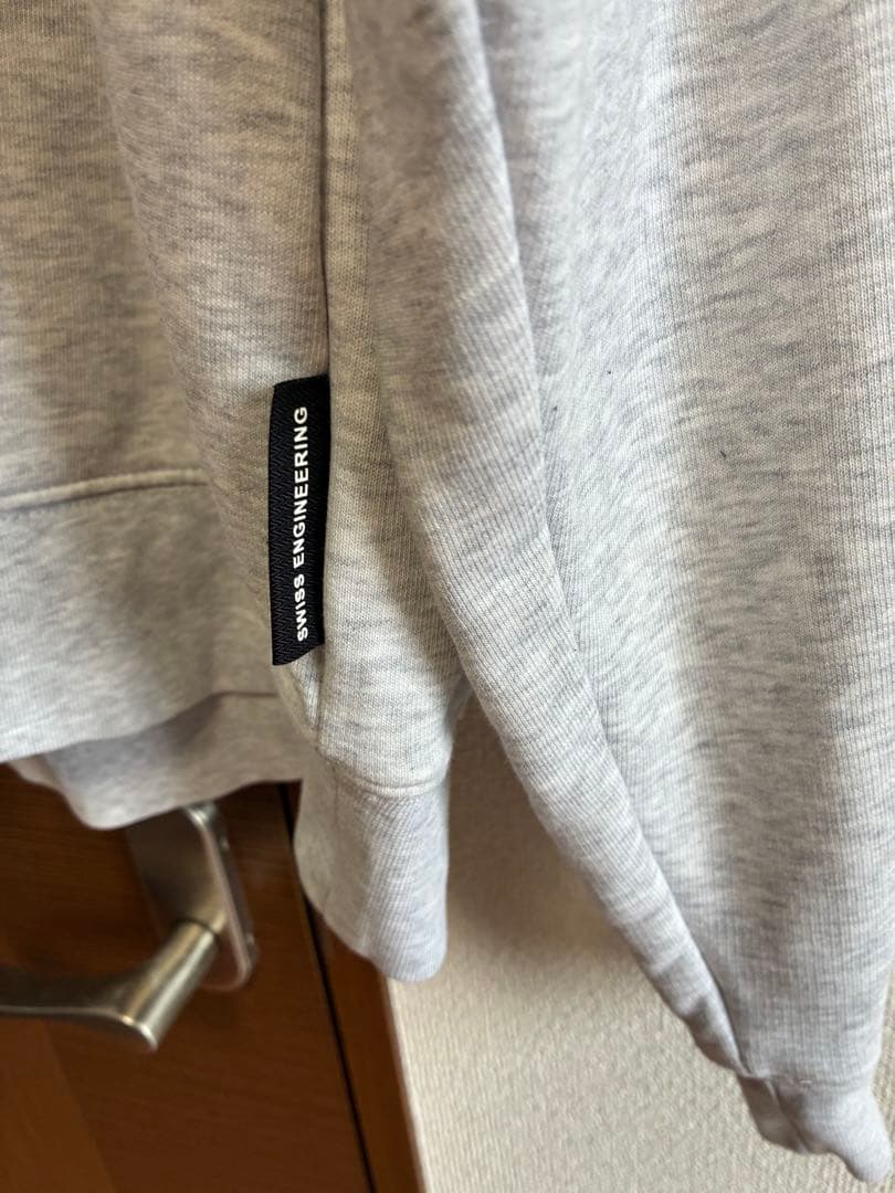 on Club Hoodie レディース　S