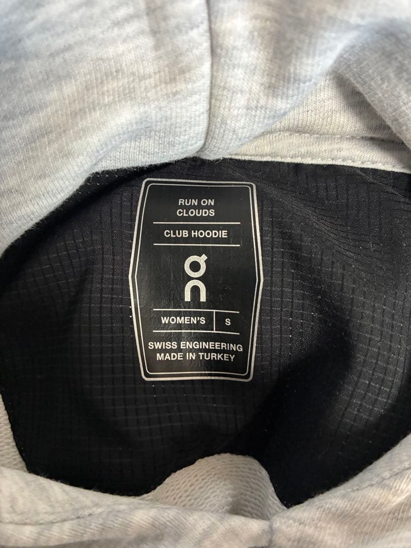 on Club Hoodie レディース　S
