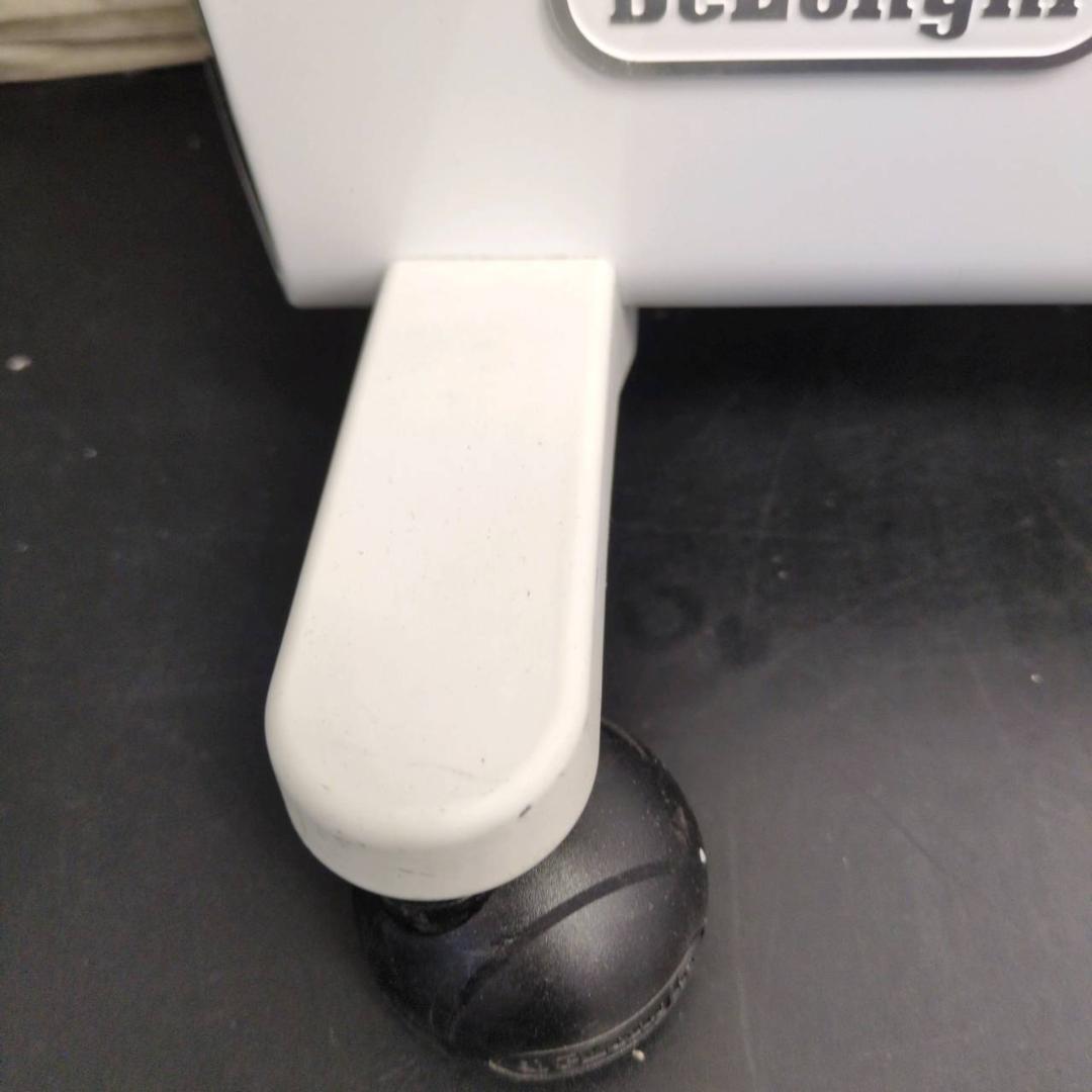 ☆DeLonghi　コンベクターヒーター　HXJ60L12　デロンギ