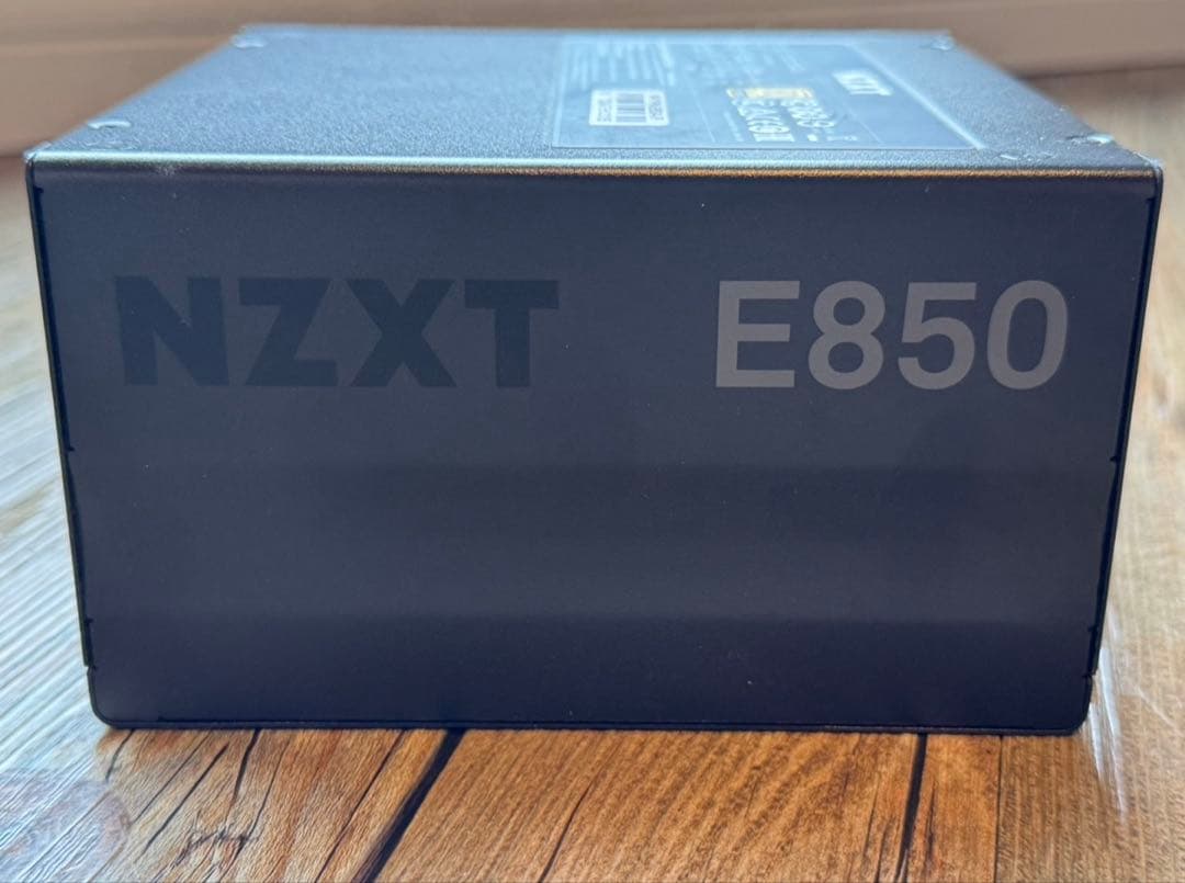 NZXT ATX電源ユニット モジュラーケーブル付き