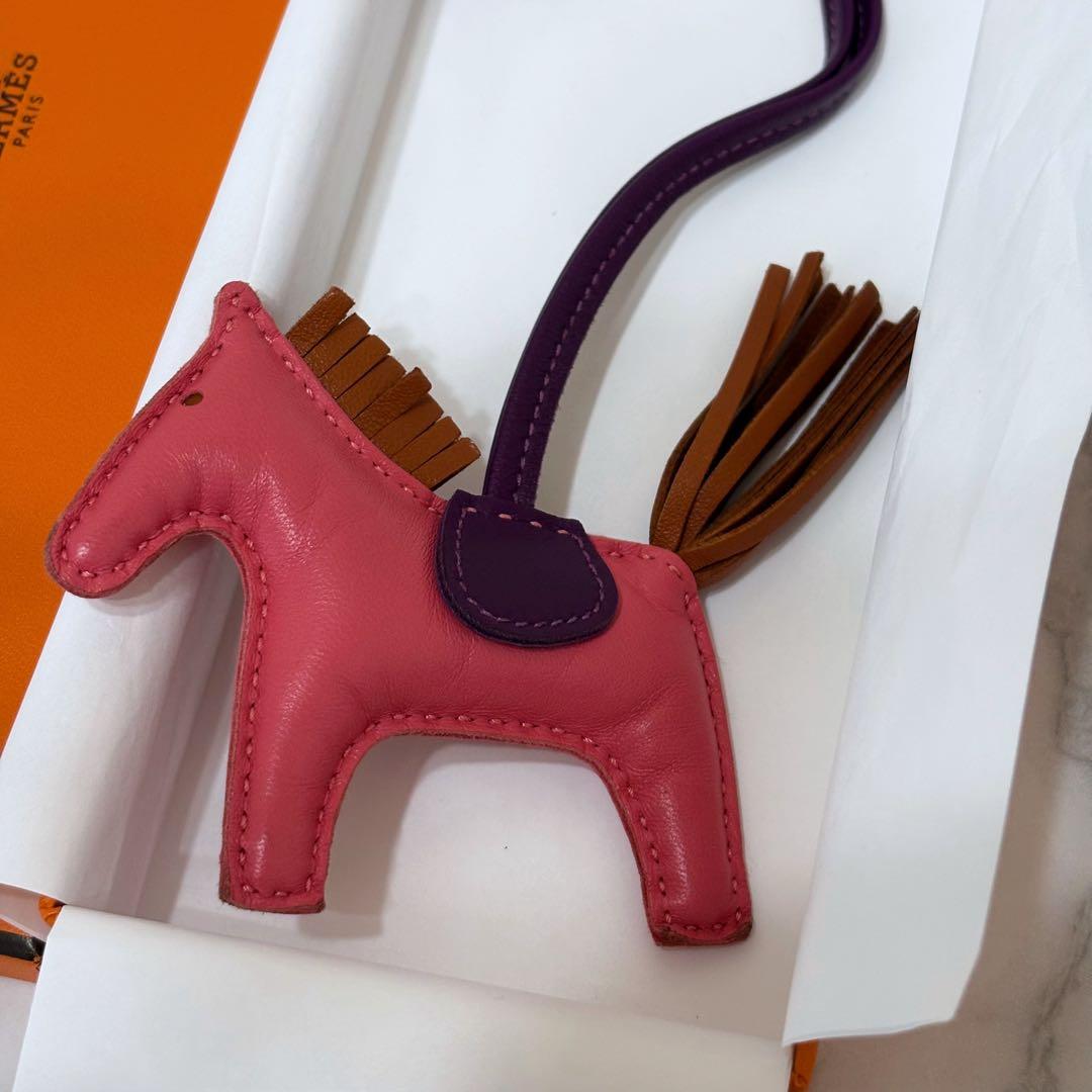 HERMES ロデオ PM ピンク系 エルメス チャーム ローズアザレ