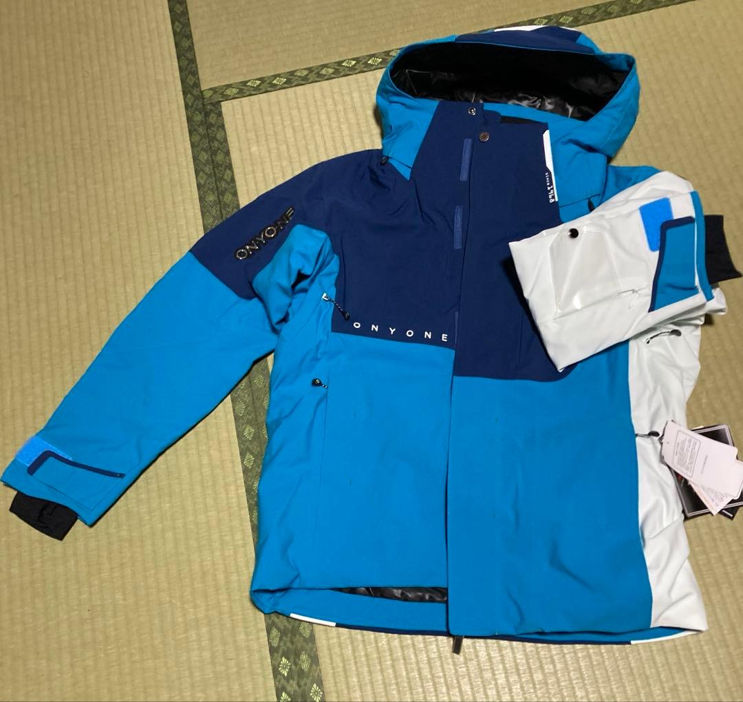 24/25モデル 新品 オンヨネ　スキーウェア上下セット サイズL