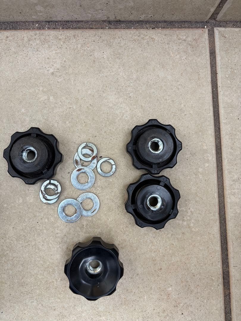 【APIO（アピオ）】ジムニー JB64 スペアタイヤブラケット