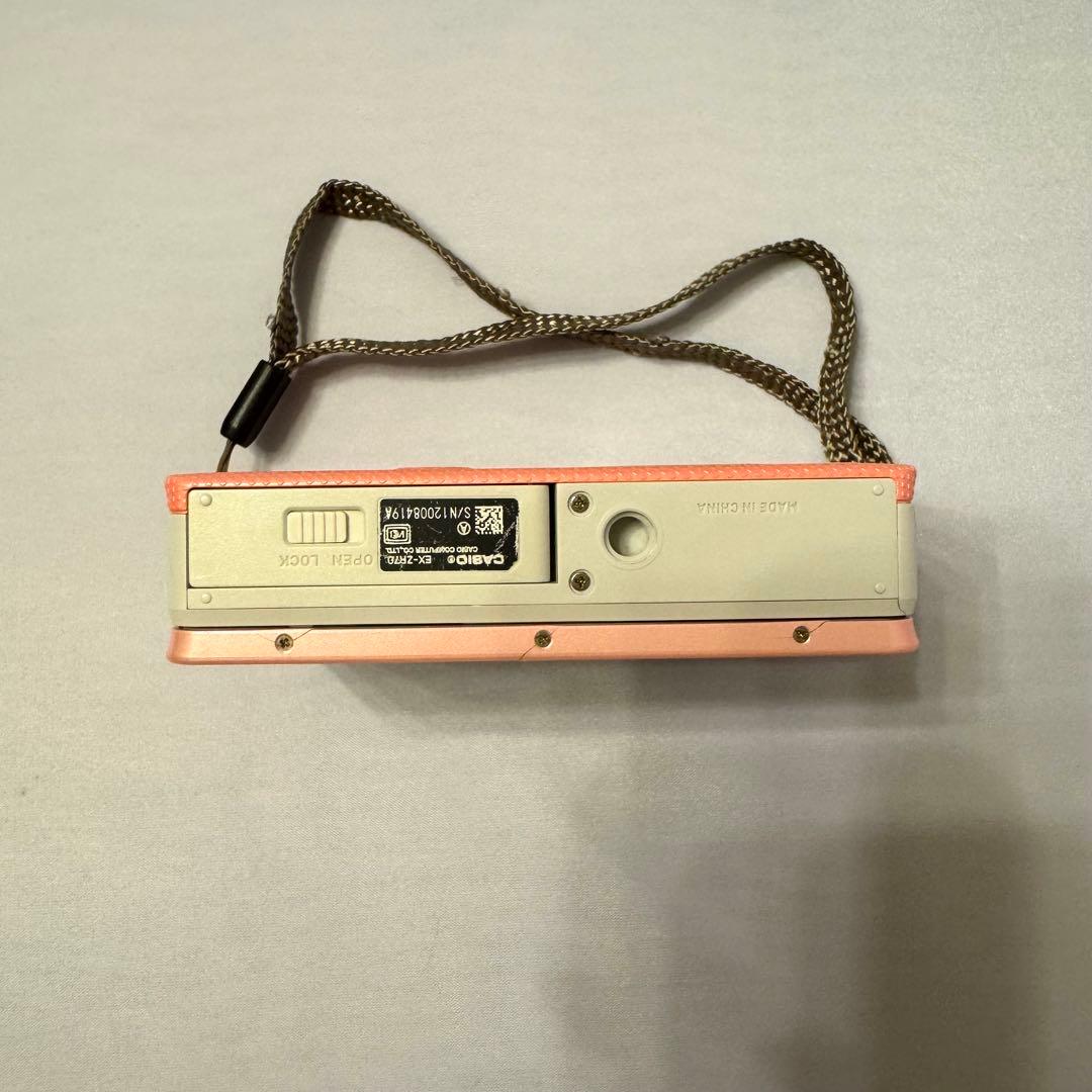 箱有 極美品 CASIO EXILIM EX-ZR70