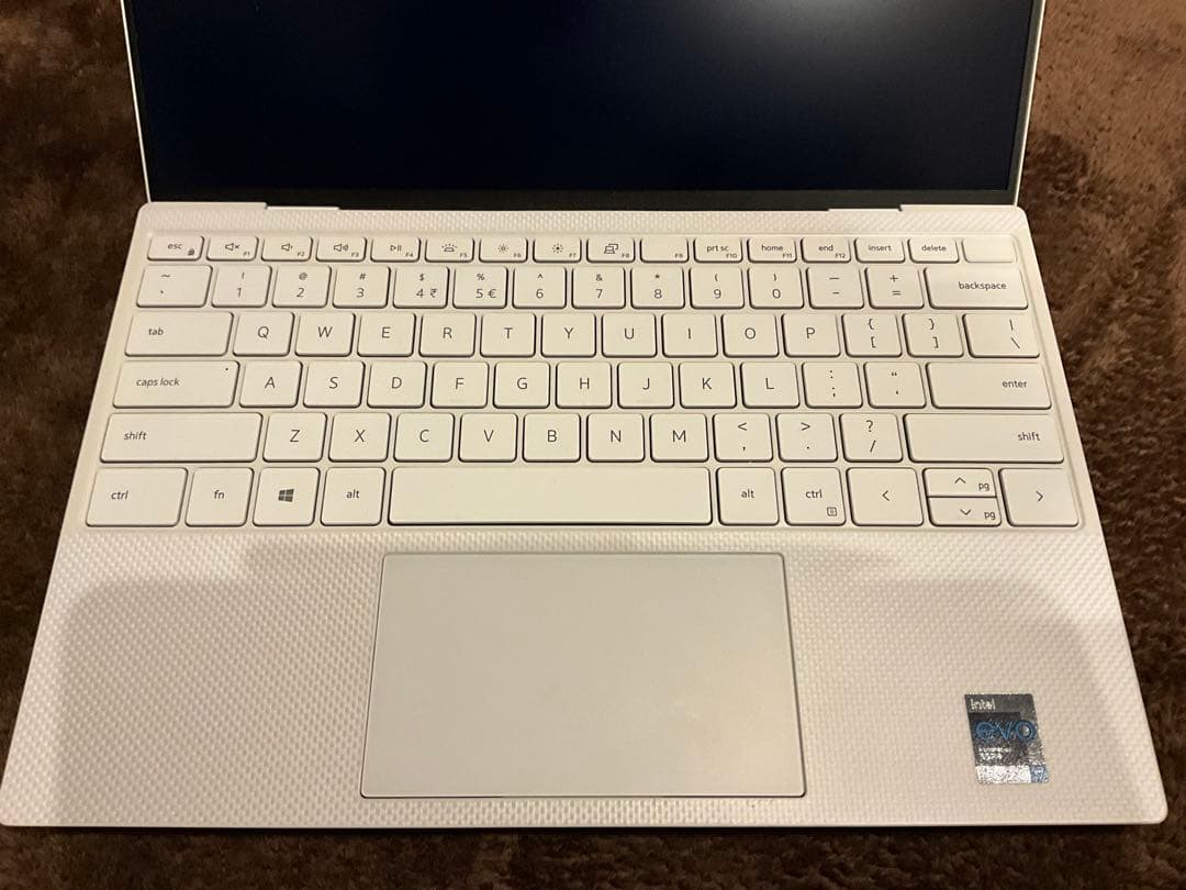 XPS 13 Core i7 1165G7・16GBメモリ・5…