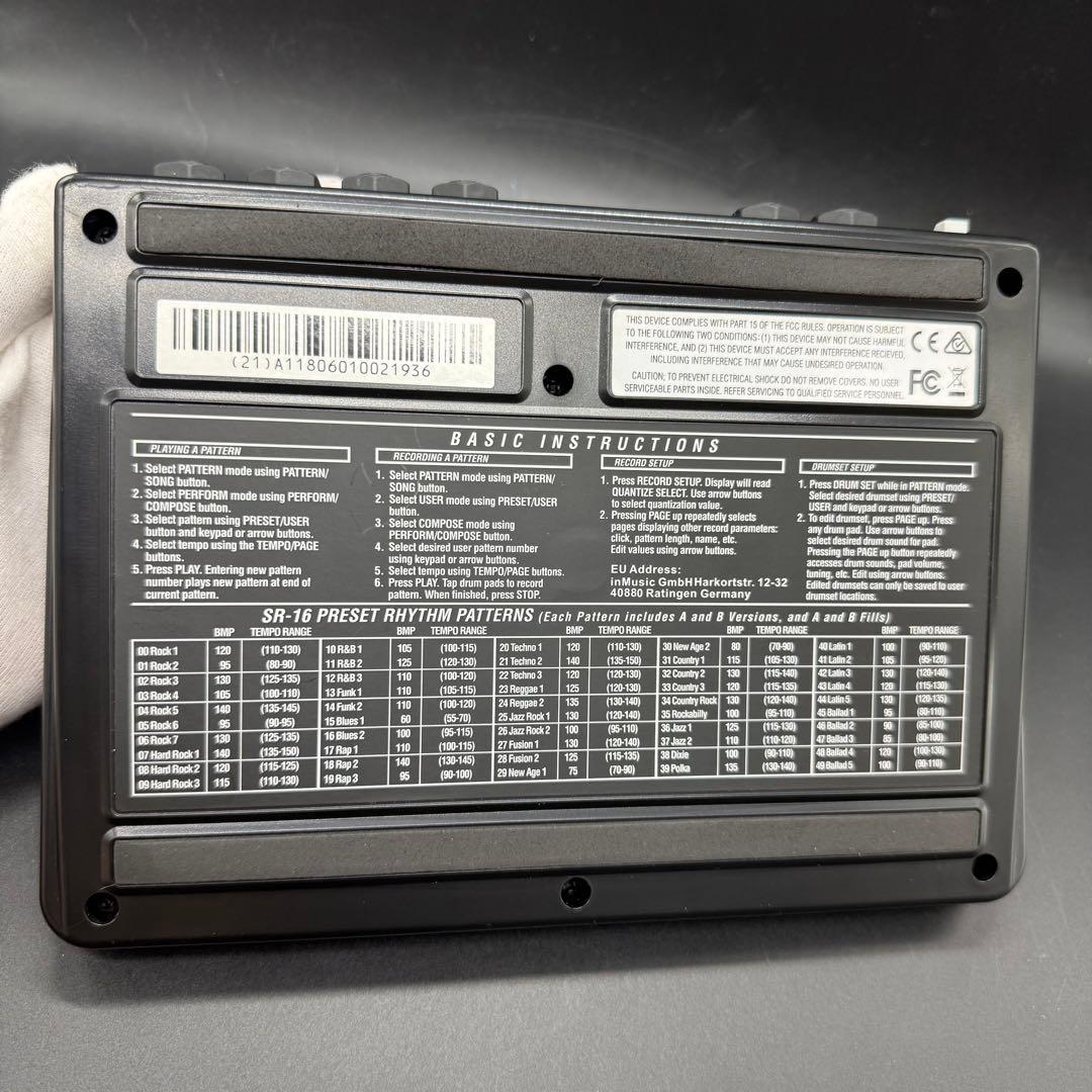 ALESIS SR-16 アレシス リズムマシン