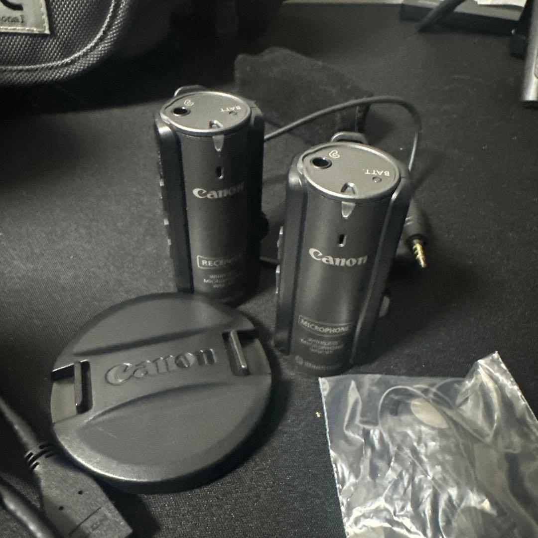 Canon ビデオカメラ本体 ウィンドシールド付き　専用マイクセット　ワイヤレス