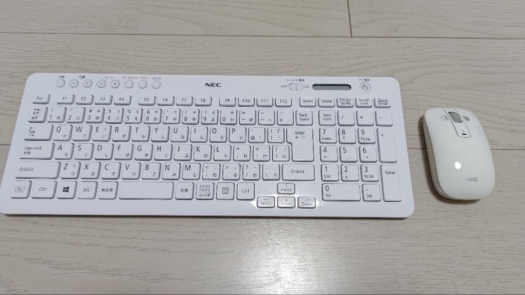 NEC LAVIE 一体型デスクトップPC PC-GD242TCAD