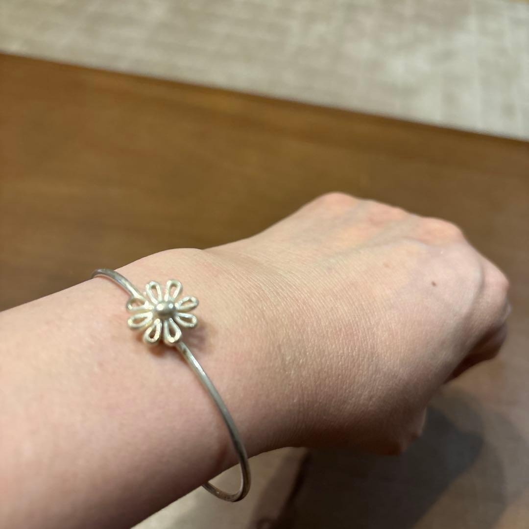 【美品】ティファニー　デイジーシルバー バングル