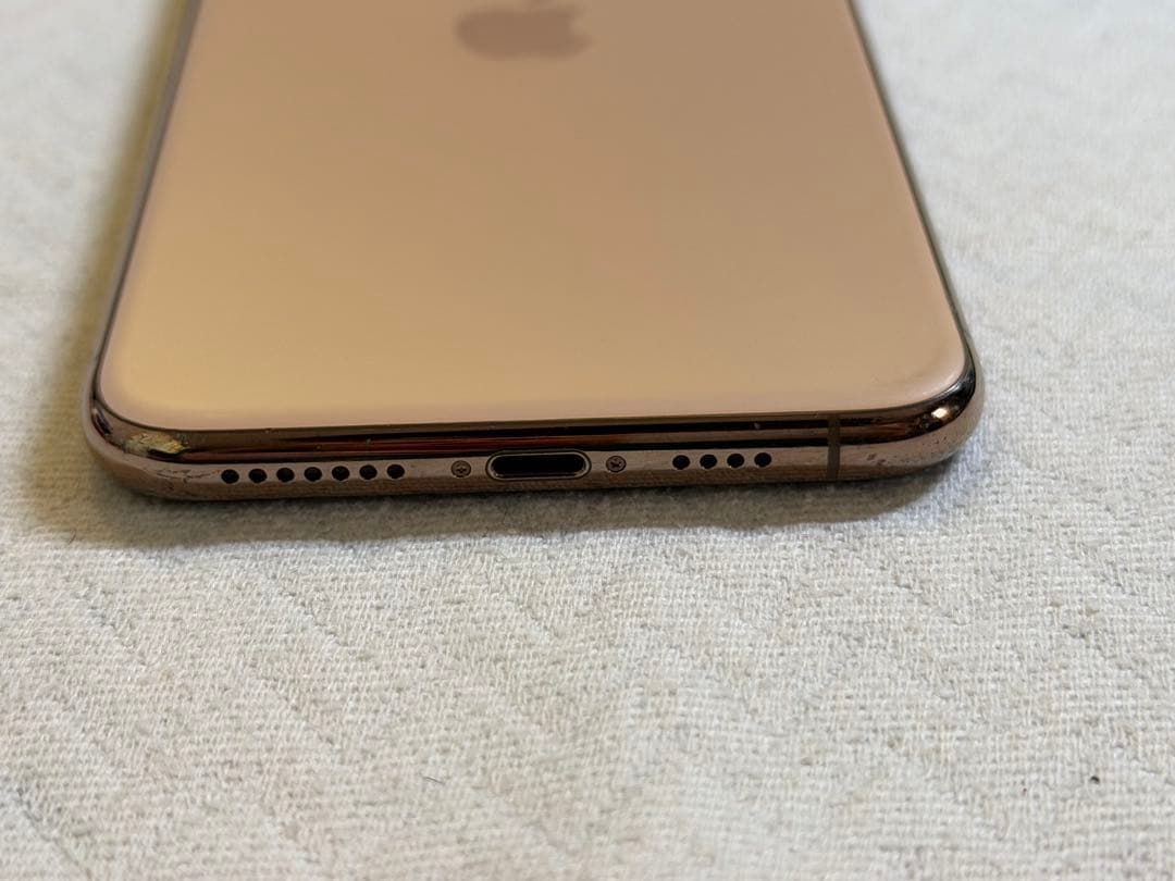 Apple iPhone 11 Pro Max 256GB ゴールドSIMフリー