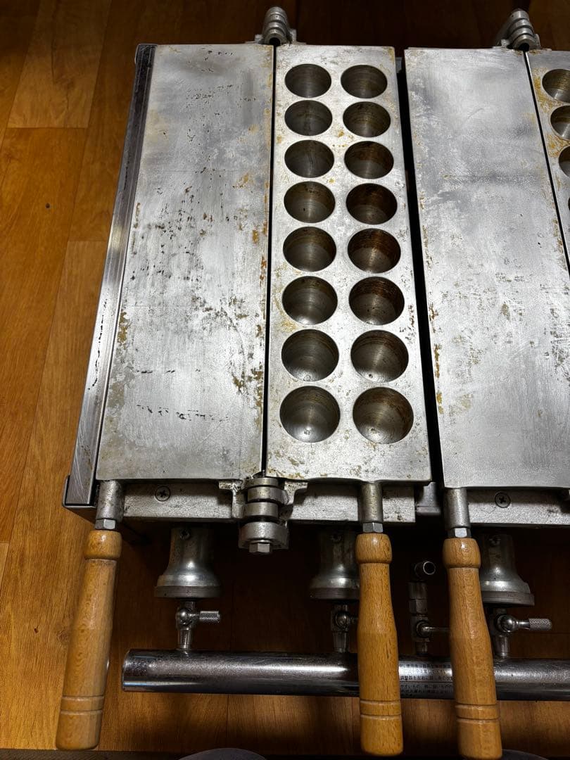 半自動　たこ焼き器　深型（プロパンＬＰ）