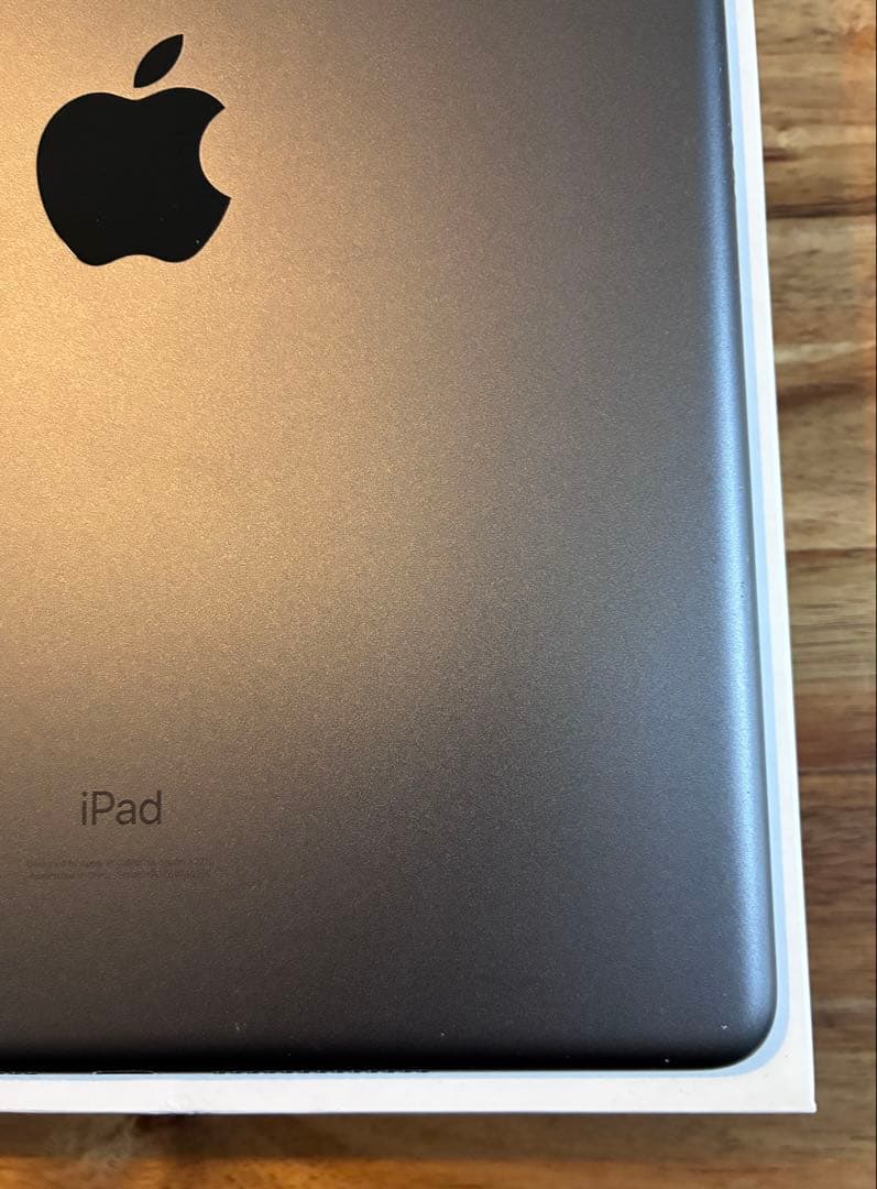 Apple iPad 8世代 スペースグレー 32GB