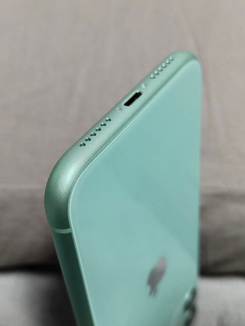 動作品！SIMフリー Apple iPhone11 128GB グリーン