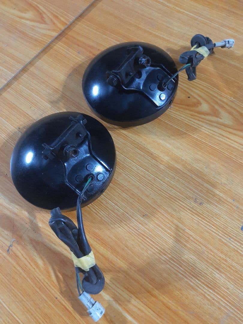 ジムニー JA22 JA12 後期型 純正 フォグランプ 左右セット