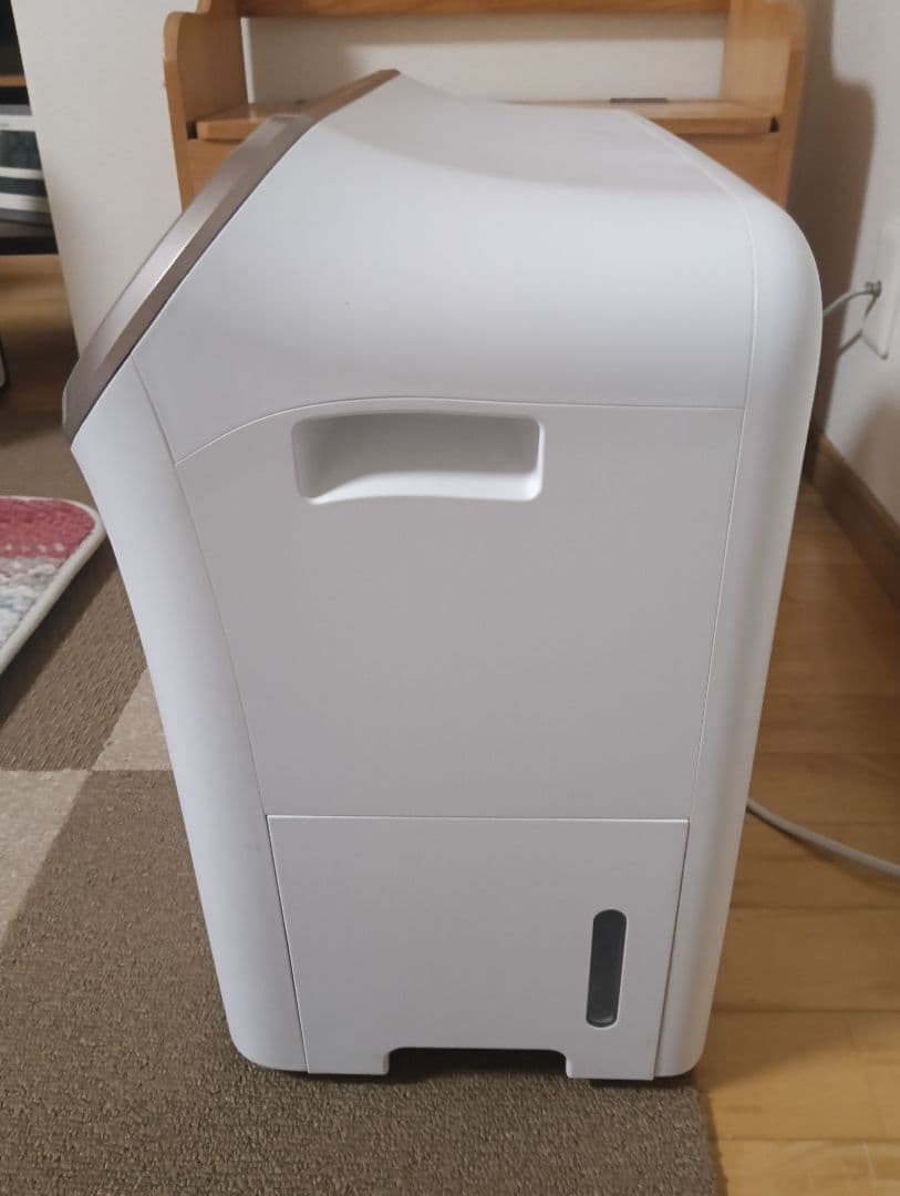 除湿機 乾燥機 ANG-CD-B2(W) 21年製 かなりの美品