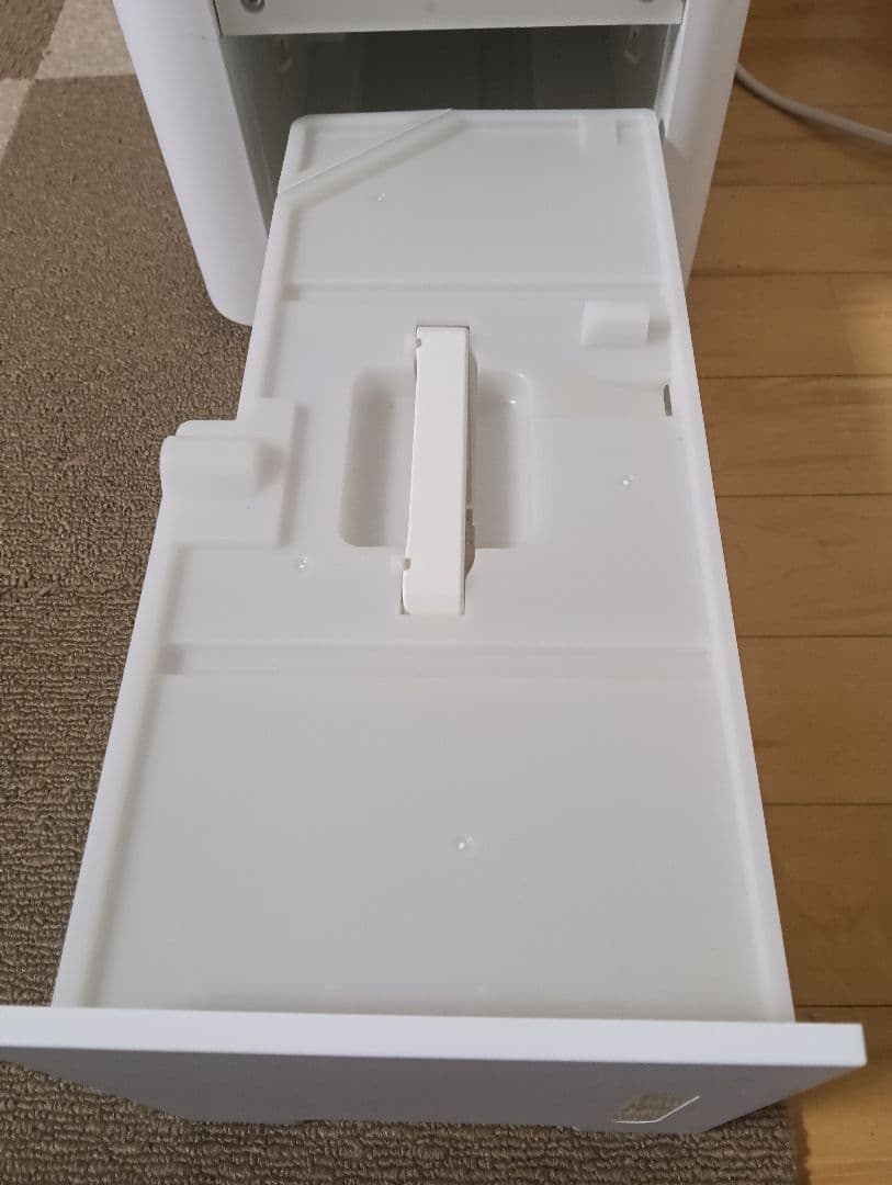 除湿機 乾燥機 ANG-CD-B2(W) 21年製 かなりの美品